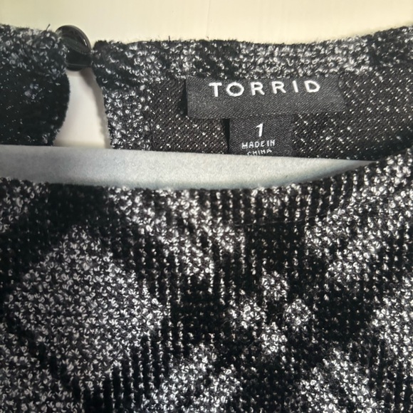Torrid sz 1 short sleeve A-line dress grey/black heavier fabric polyester/rayon - Picture 8 of 10